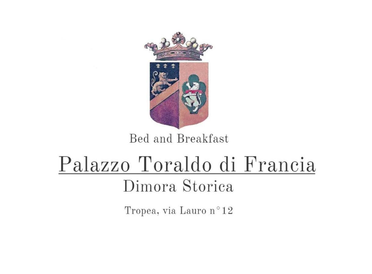 트로페아 Palazzo Toraldo Di Francia B&B 외부 사진